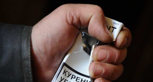 Из антитабачной концепции России убрали пункт о запрете на продажу табака родившимся после 2015 года