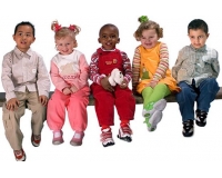 Как выбрать качественную детскую одежду